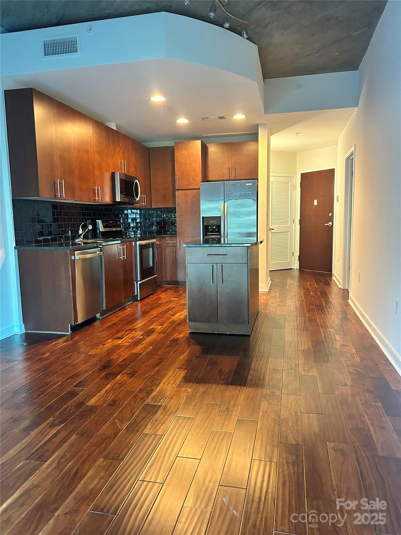 210 Church St #1105, Charlotte, NC 28202