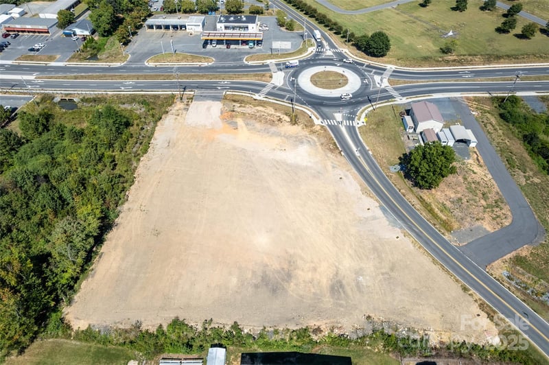 1970 Main St, Albemarle, NC 28001