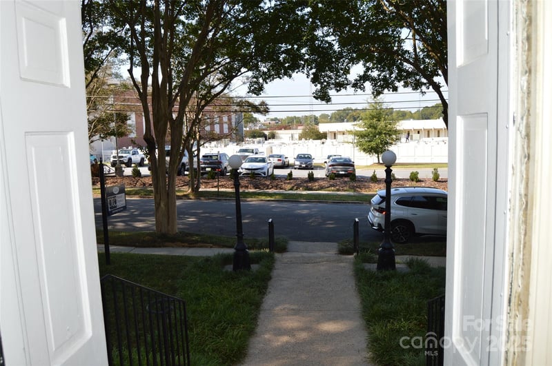 224 Harrill St, Statesville, NC 28677