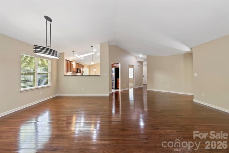 241 Fairway View Dr, Etowah, NC 28729
