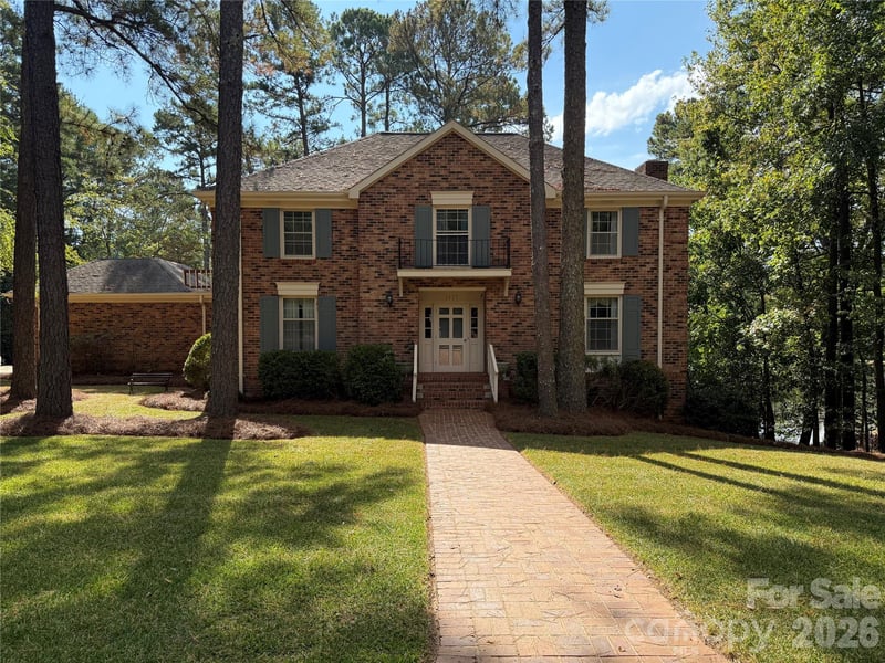 1437 Westmoreland Dr, Lancaster, SC 29720