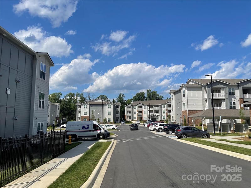 4334 Denver Ave, Charlotte, NC 28208