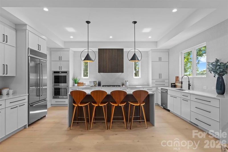 1613 Umstead St, Charlotte, NC 28205