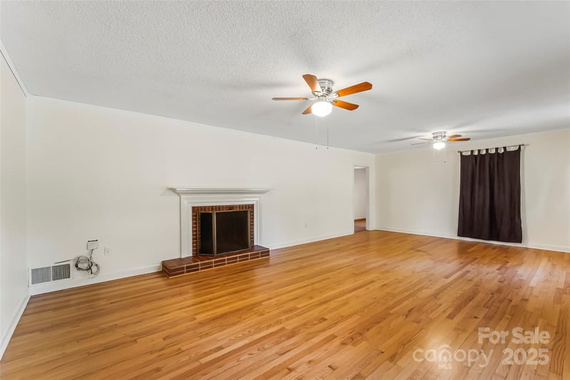 5325 Us 70 Hw, Marion, NC 28752