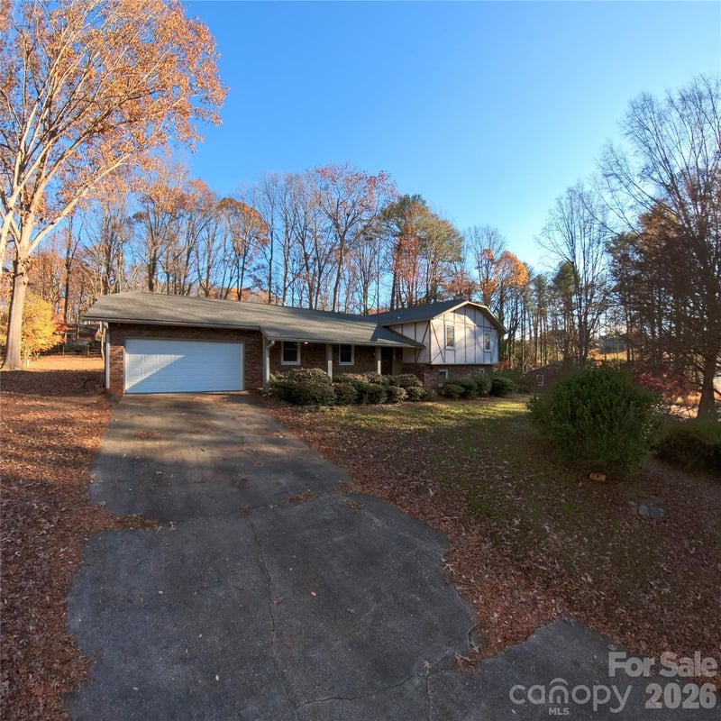 510 4th Ave, Conover, NC 28613