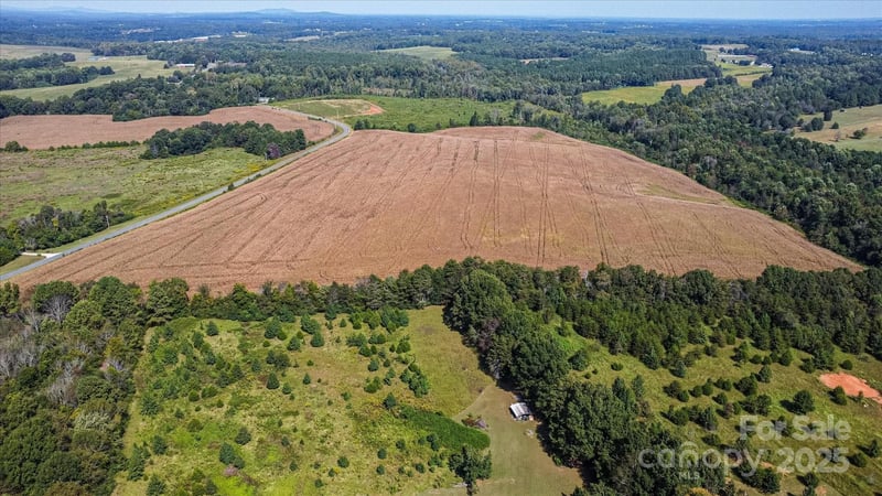 000 Leonards Fork Church Rd, Crouse, NC 28033