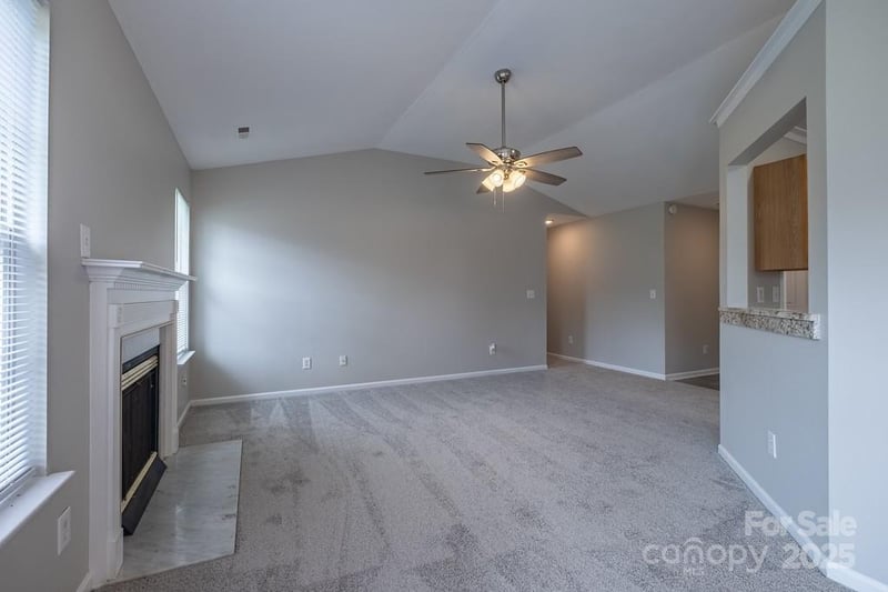 1919 Dietrich Ln, Charlotte, NC 28262
