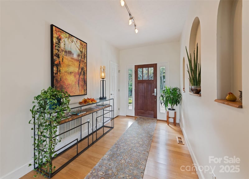 966 Coyote Hollow Rd, Waynesville, NC 28785