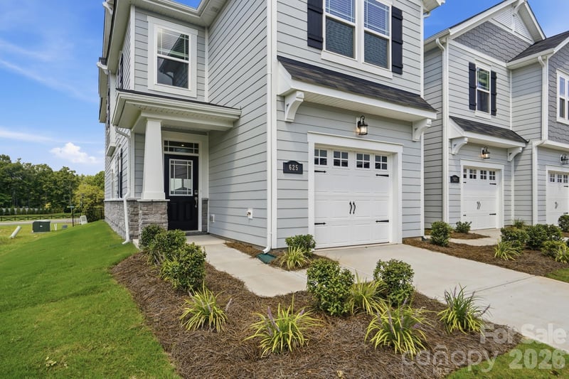 625 Cassidy Ct, Clover, SC 29710