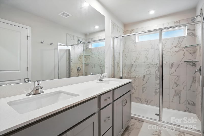 633 Cassidy Ct, Clover, SC 29710