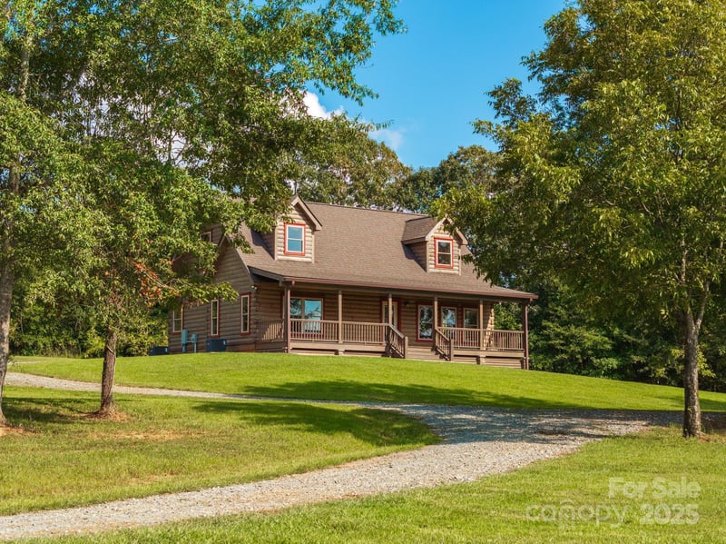 185 Robinson Acres Ln, Rutherfordton, NC 28139