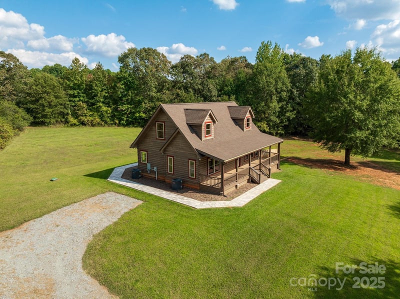 185 Robinson Acres Ln, Rutherfordton, NC 28139