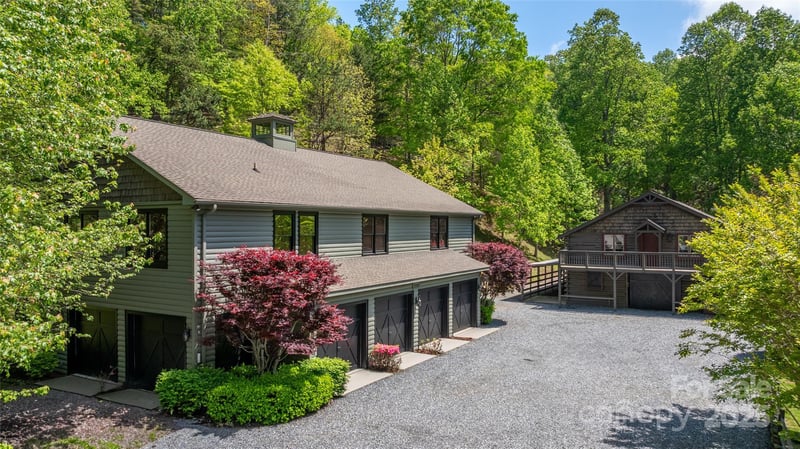 1283 Leafstone Cir, Sylva, NC 28779
