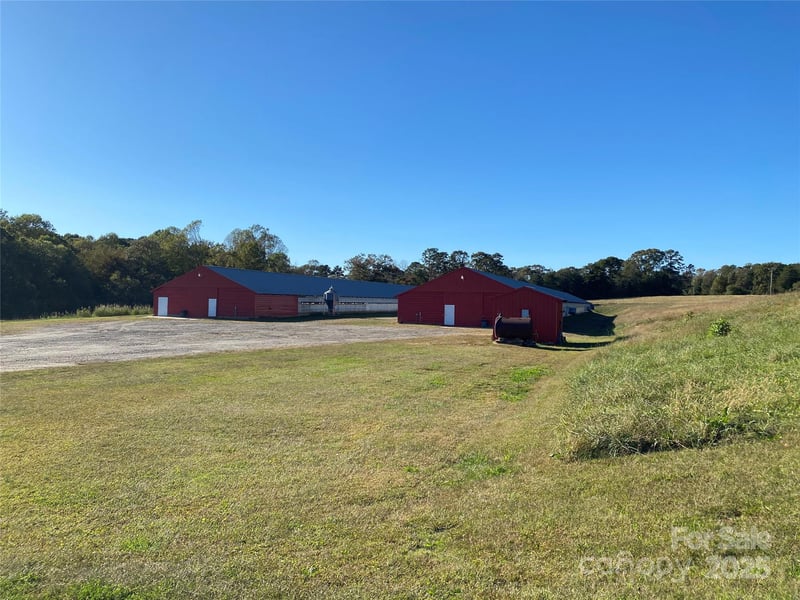 382 Poole Rd, Ellenboro, NC 28040