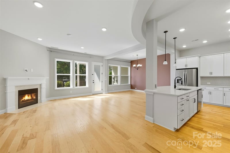 9209 Colin Crossing Ct, Charlotte, NC 28277