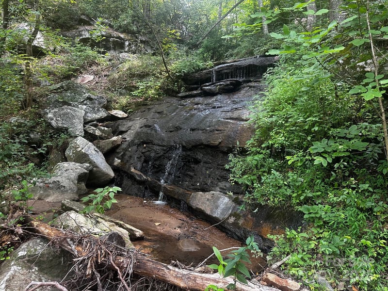 9999 Rock Ledge Dr, Lake Lure, NC 28746
