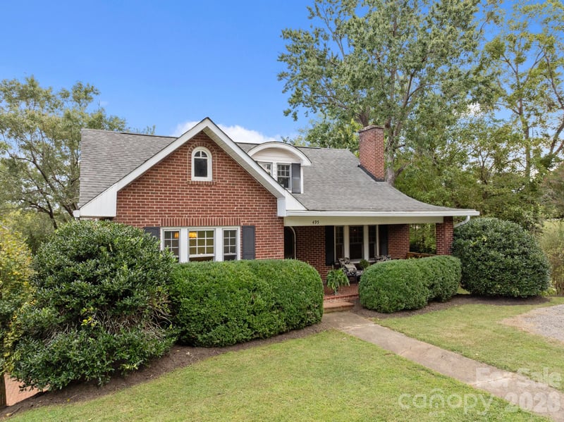 495 Fairview Rd, Asheville, NC 28803
