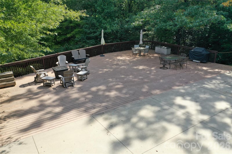133 Cornell Cir, Lake Lure, NC 28746
