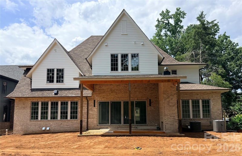 110 Hunter Ln, Charlotte, NC 28211