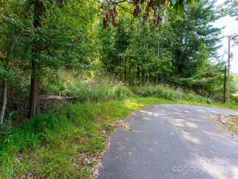 Valencia Dr #00, Hendersonville, NC 28791
