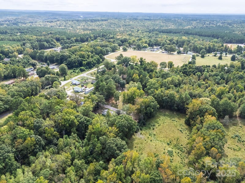 2218 Peachtree Ave, Great Falls, SC 29055