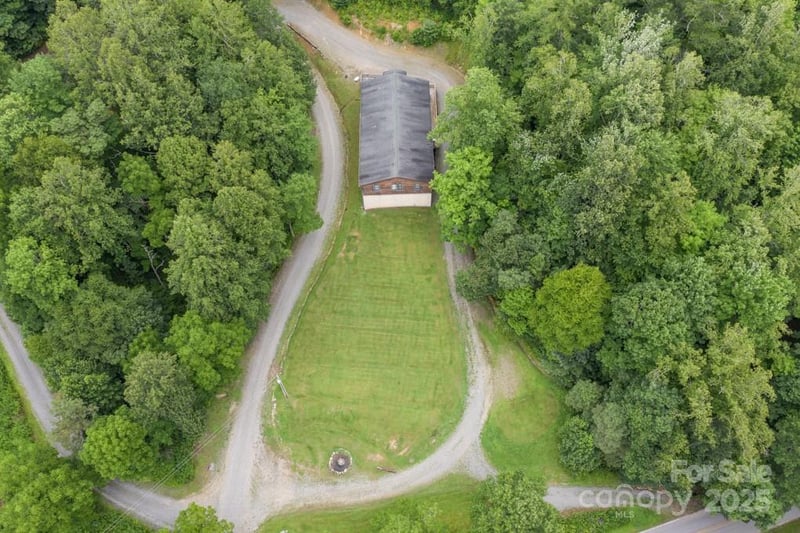 8020 Meadow Fork Rd, Hot Springs, NC 28743