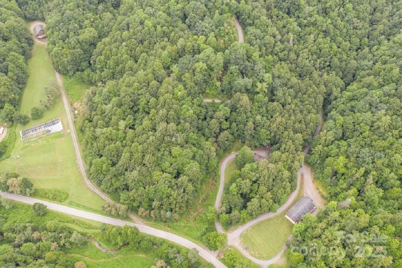 8020 Meadow Fork Rd, Hot Springs, NC 28743