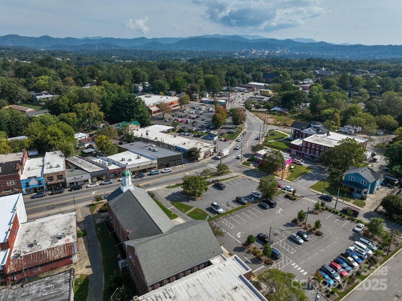 714 Haywood Rd, Asheville, NC 28806