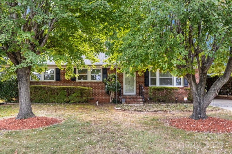 873 Kentwood Dr, Rock Hill, SC 29730