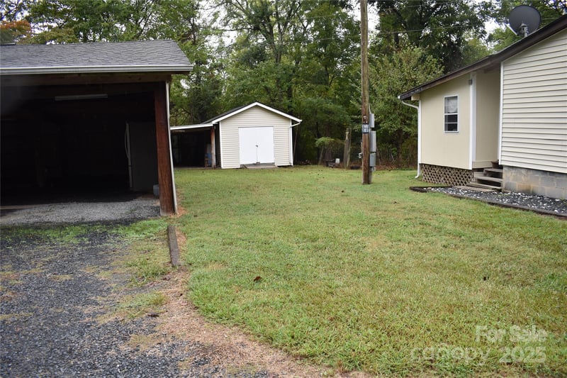 133 Community Building Rd, Mount Gilead, NC 27306