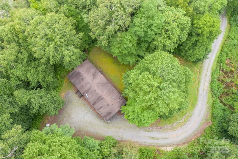 8020 Meadow Fork Rd, Hot Springs, NC 28743