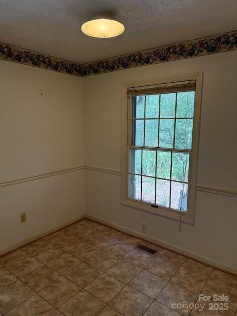 35 Sugar Maple Dr, Mills River, NC 28759