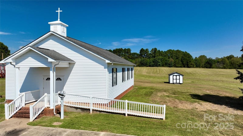 133 Bluegill Ln, Statesville, NC 28625
