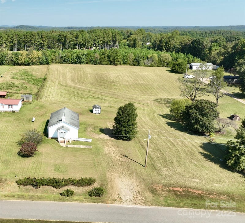133 Bluegill Ln, Statesville, NC 28625