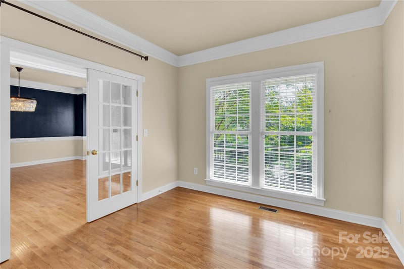 2055 Solway Ln, Charlotte, NC 28269