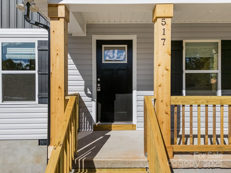 517 Pine St, Maiden, NC 28650
