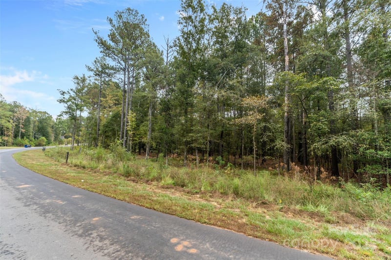 8090 Gulf Creek Rd, Lancaster, SC 29720
