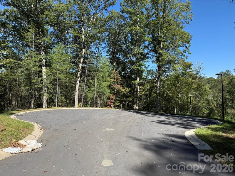 420 Old Fox Trl #63, Asheville, NC 28806