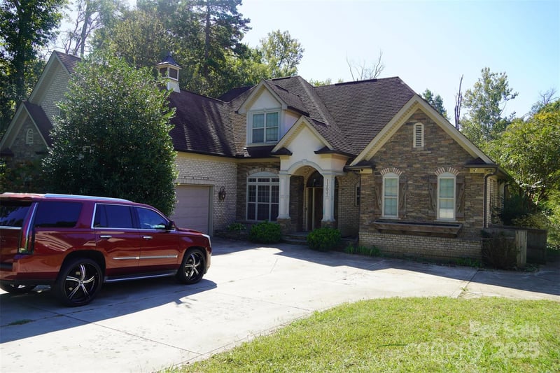 13631 William Stowe Dr, Charlotte, NC 28262