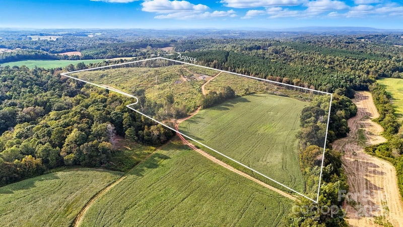 00 Harmony Hw, Hamptonville, NC 27020