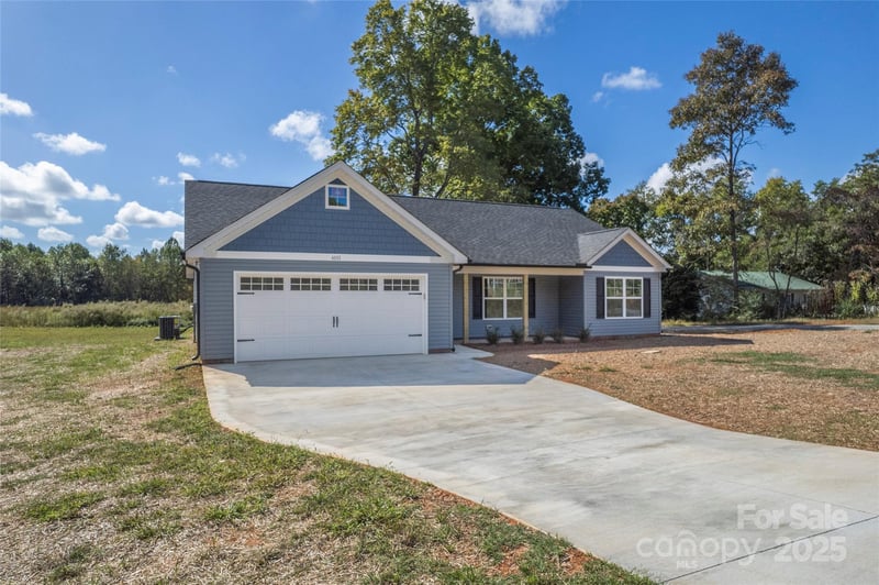 6015 Zoo Pw, Asheboro, NC 27205