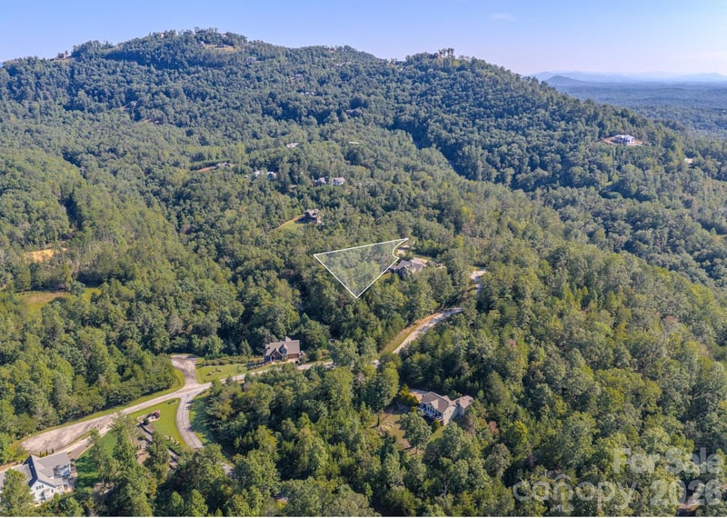 Willow Top Ln #332, Lake Lure, NC 28746