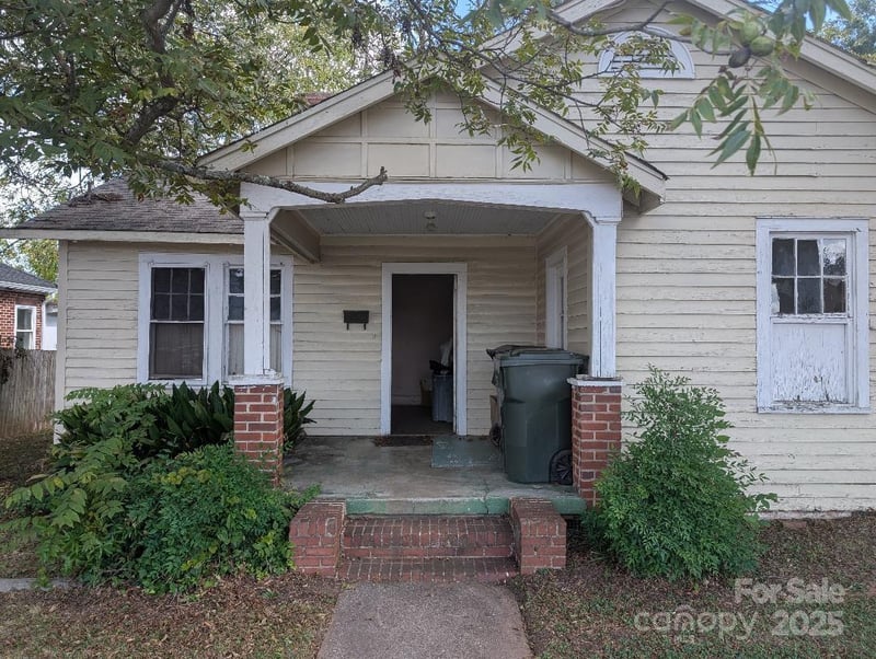 207 Charlotte Ave, Rock Hill, SC 29730