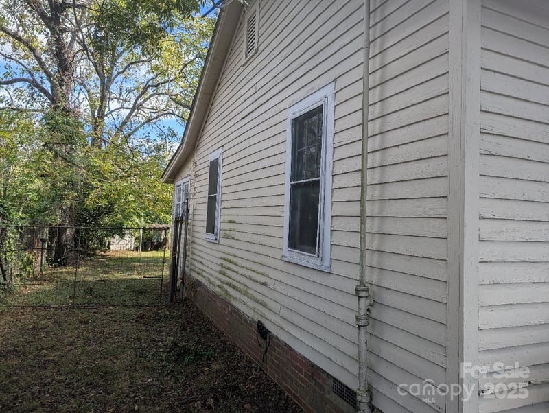 207 Charlotte Ave, Rock Hill, SC 29730