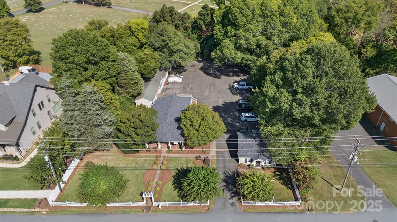 19428 Zion Ave, Cornelius, NC 28031