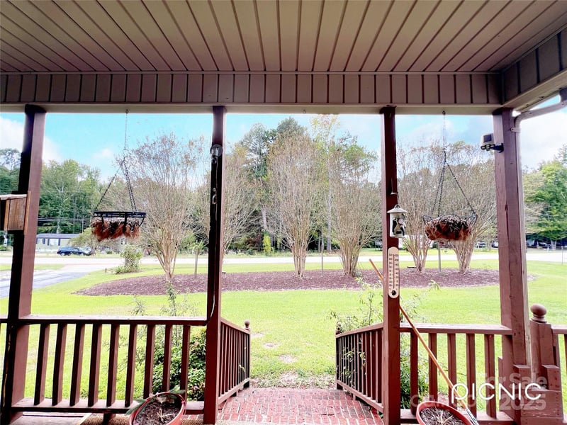 572 Mosteller Dr, Lancaster, SC 29720