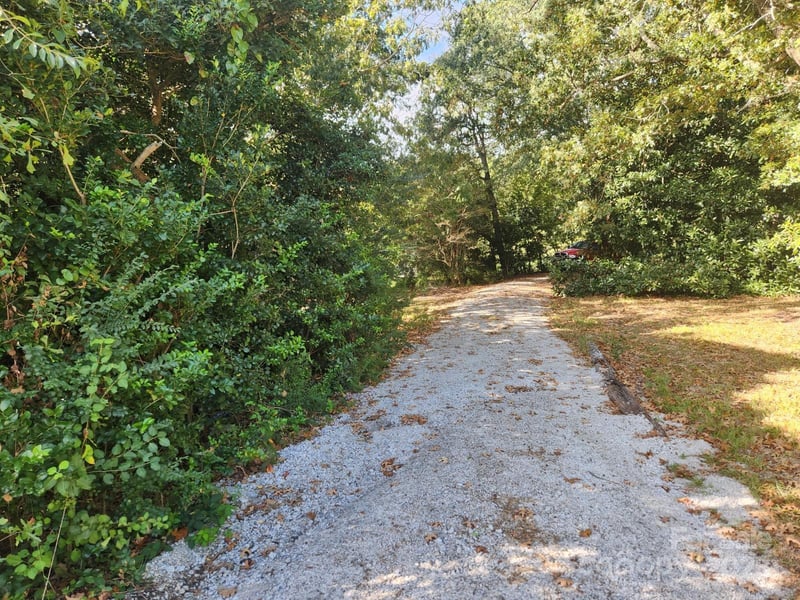5987 Charlotte Hw, Lancaster, SC 29720