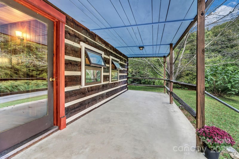 200 Dry Branch Rd, Marshall, NC 28753