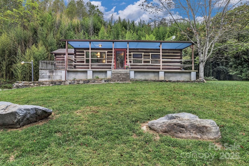 200 Dry Branch Rd, Marshall, NC 28753