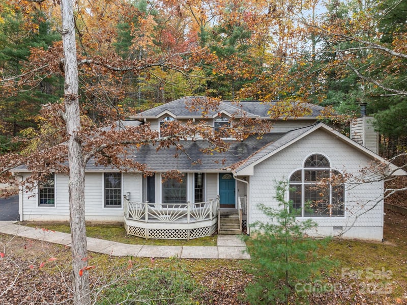 17 Laurel Trl, Asheville, NC 28803